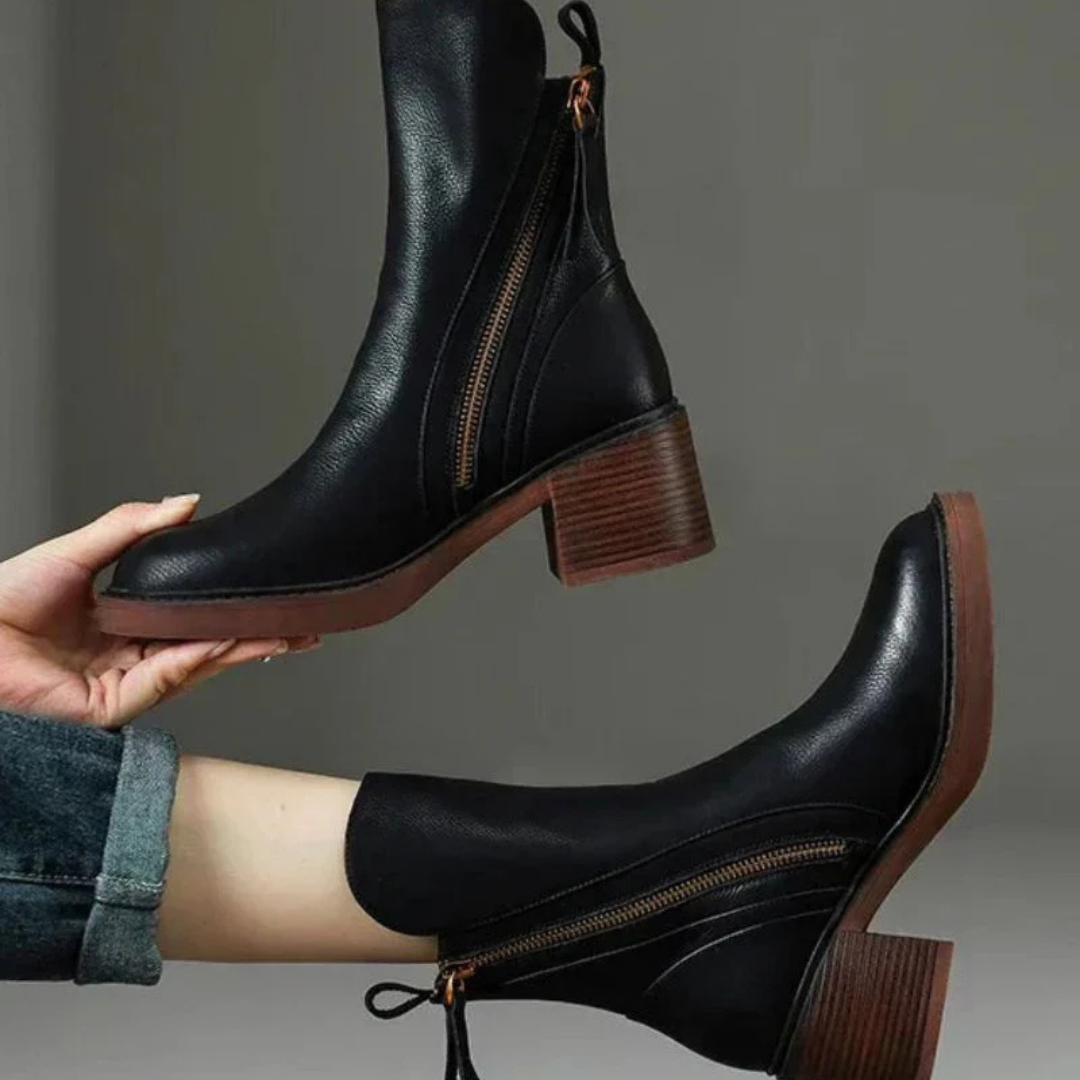 Valorine™ | Schwarze Lederstiefel mit bequemem Absatz