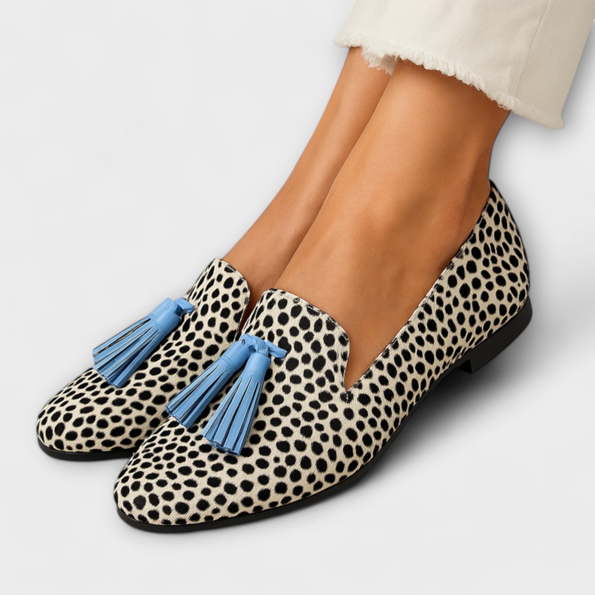 Mira™ | Slipper mit Quaste
