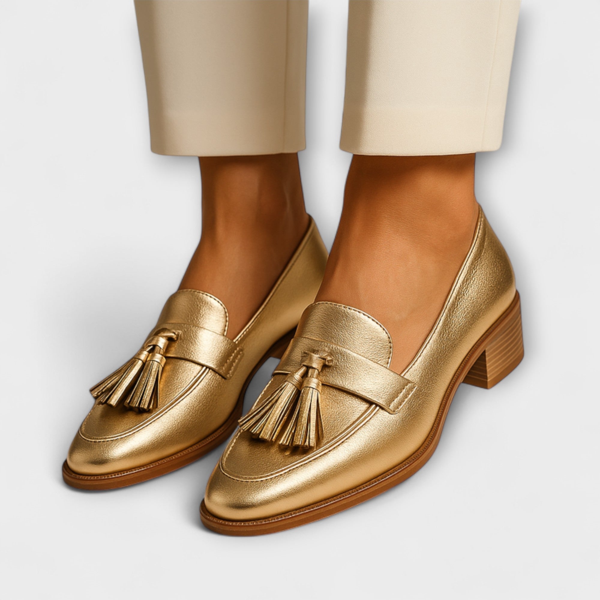 Celeste™ | Goldene Loafers